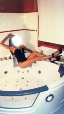 BRASILEÑA FIESTERA CAÑERA