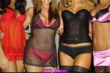 las chicas divinas de la cala
