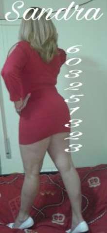 sandra rubia exuberante primera vez en puente de valleca