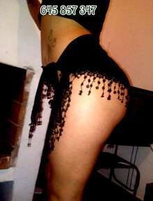 Estudiante sexy de 22 años con pechos naturales las 24 hora