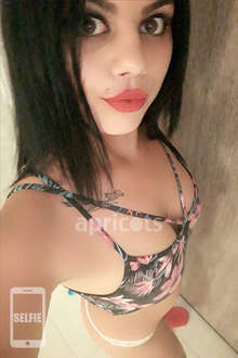 Karina, estrenandome, sólo 18 añitos