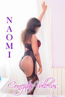 NAOMI PIEL DE CHOCOLATE SEXO CAÑERO ....24H