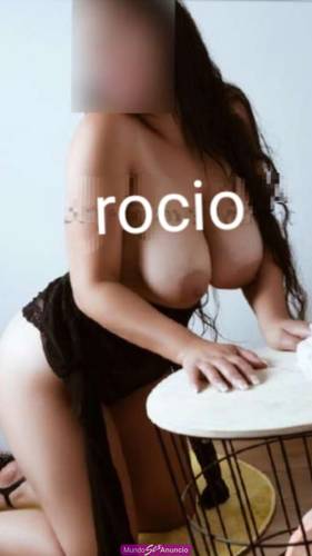 ROCIO ESPAÑOLA TETONA Y GUARRA