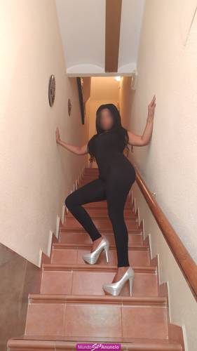COLOMBIANA MUY DISCRETA VOY A HOTELES 24H