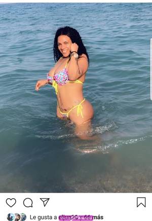 RICAS TETAS MUY ARDIENTE Y BUENA EN LA CAMA TE ENCANTARA