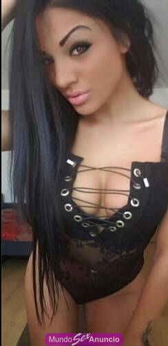 Aisha tetas muy buenas dulce caricias