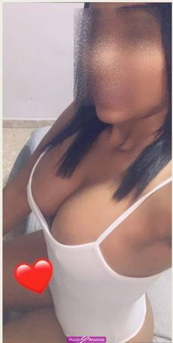 CHICA EDUCADA MORBOSA...... ARDIENTE COLOMBIANA CON MUCHOS E