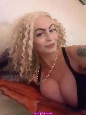 Transexual travesti  nicol española