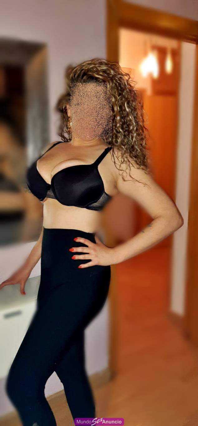 Carmen tu madurita con mente abierta muy puta en la cama en Valencia -  631090395