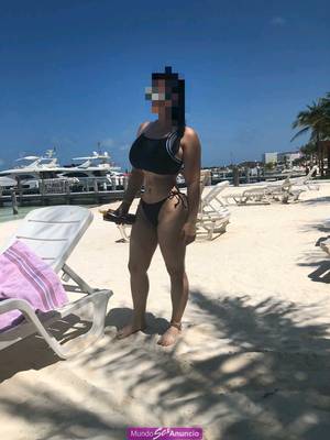 quiero tu polla dura entre mis tetas
