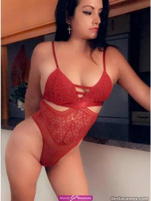 Masajista caliente y morbosa
