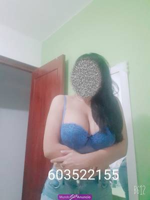 SOY UNA CHICA SUPER CALIENTE BEBE ATREVETE A DISFRUTAR