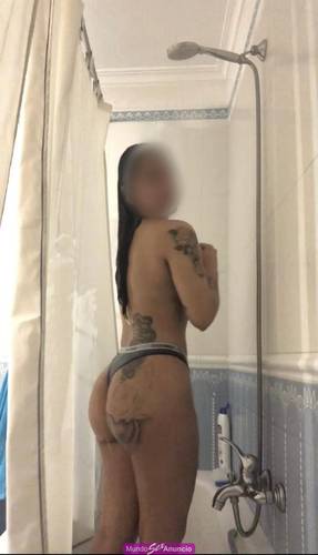 NIÑA DE 18 EN BUSCA DE HOMBRES MAYORES