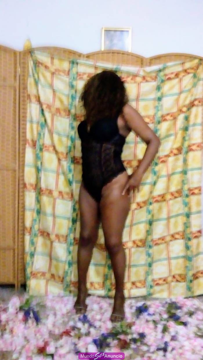 Hola soy una morena muy atrevida y simpatica en Huelva - 631768586