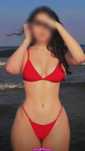 MADURITA EN BUSCA DE UNA POLLA INSACIABLE