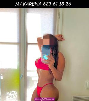 MAKARENA SENSUAL LATINA CON GANAS DE DIVERSION