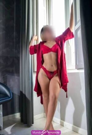 Joven escort guapa cariñosa nueva en Barcelona