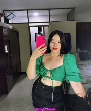 LATINA DISPUESTA A TODO