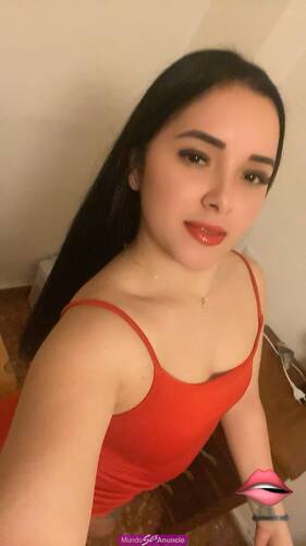 ME ESTOY MASTURBANDO PARA TI