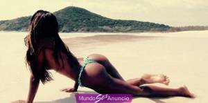 UNA MULATA MUY EXCITANTE