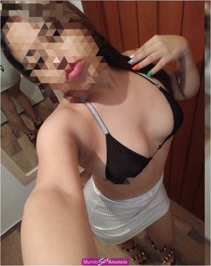 UNA JOVEN MUY GOLOSA