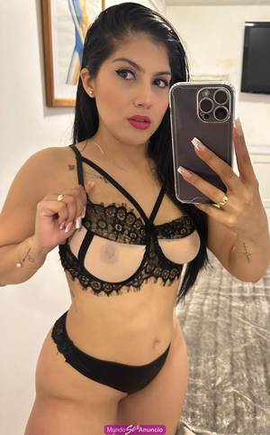 CANDENTE Y EXQUISITA COLOMBIANA EN BARCELONA