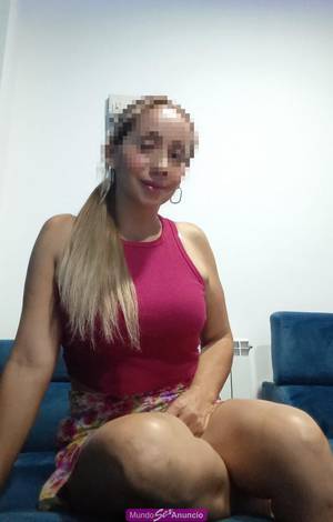 NINFOMANA EN BUSCA DE QUIEN SE LE TRAGUE LA LECHE