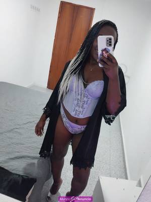 MULATITA CACHONDA, CON GANAS DE POLLA!!!