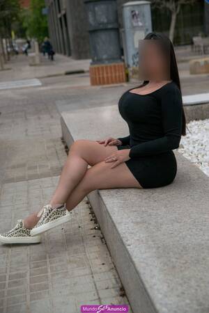 MUY SENSUAL Y CACHONDA, NO TE ARREPENTIRAS