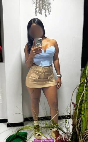 ME ENCANTA SER FOLLADA A 4 PATAS