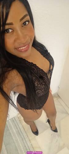 VEN ME COMO ESA RICA POLLA