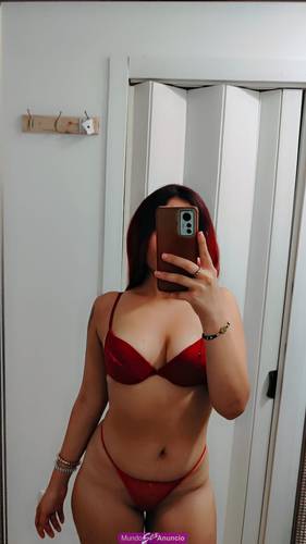 CON TU POLLA ME VUELVO LOCA....