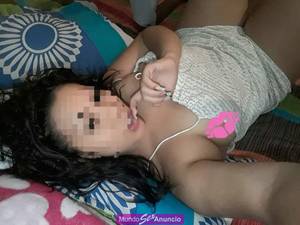 CHICA SOLITARIA BUSCA COMPAÑIA ARDIENTE