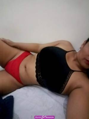 !PERRA MORBOSA VEN A CHUPAR MIS TETAS Y  DARME MUCHA  LENGUA