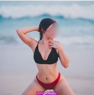 LATINA EN PEDREGUER