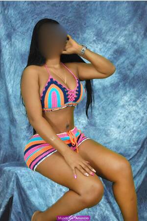 MORENA RICA Y SENSUAL