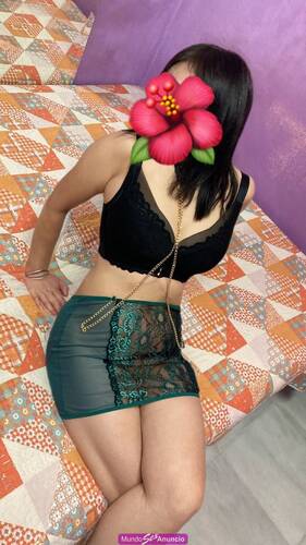 JÓVENES CHICAS ORIENTALES SEVILLA 677135627 / 665328581