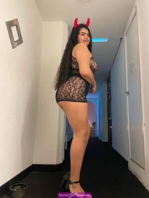 LINDA NIÑATA JUGETONA CON GANAS DE SEXO!! 😈😏💦