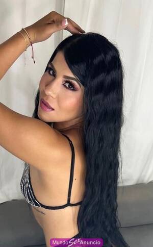 Soy dulce una chica muy atenta y cariñosa