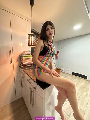 LEANDRA CHICA TRANS COLOMBIANA DE 20 AÑOS