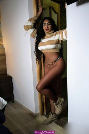 CACHONDA MORBOSITA TE LO CHUPO DELICIOSO
