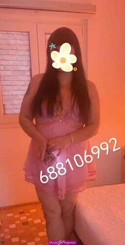 688106992 CHICAS ORIENTALES JOVENES Y GUAPAS EL CARMEN