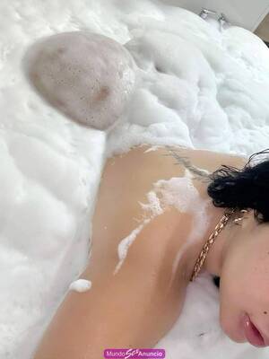 UNA CHICA CACHONDA Y EROTICA.. SALIDAS