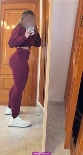 DISFRUTA DE ESTA PUTITA  ARDIENTE