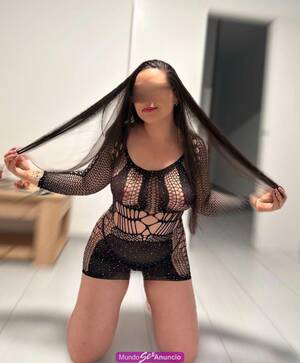 CHICA CACHONDA Y FIESTERA