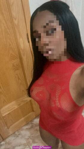 GUAPISIMA  FIESTERA MULATA RICA CON CULO Y RICAS TETAS