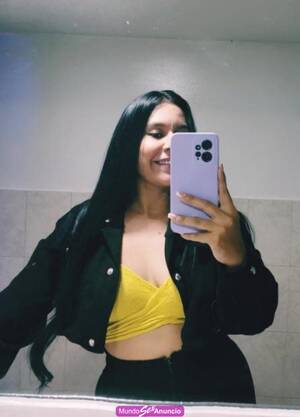 LATINA COLEGIALA QUIERE DISFRUTAR DE TU POLLA