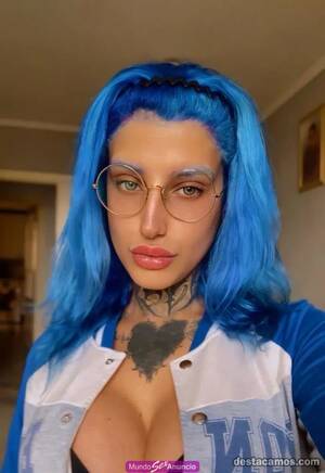 Chica trans responsable, estudiosa y atrevida, con lugar par