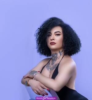 ANASTASIA TRAN SIMPATICA Y MUY CARIÑOSA