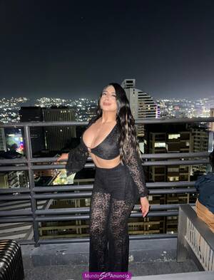 NOVEDAD DUBAI LATINA VENEZOLANA